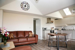 Satara Cottage, coastal village Weybourne, near Holt